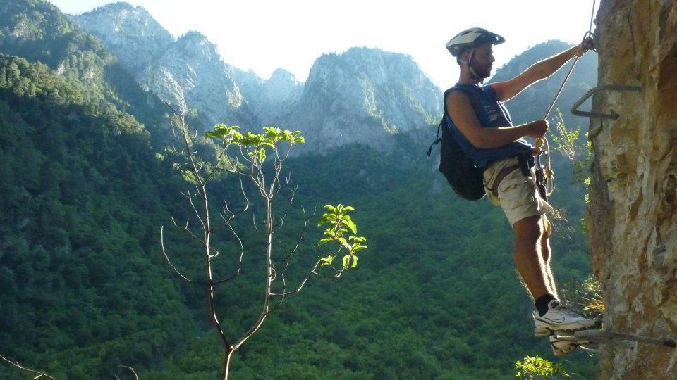 Bourazani Wild Life Resort Konitsa Ngoại thất bức ảnh